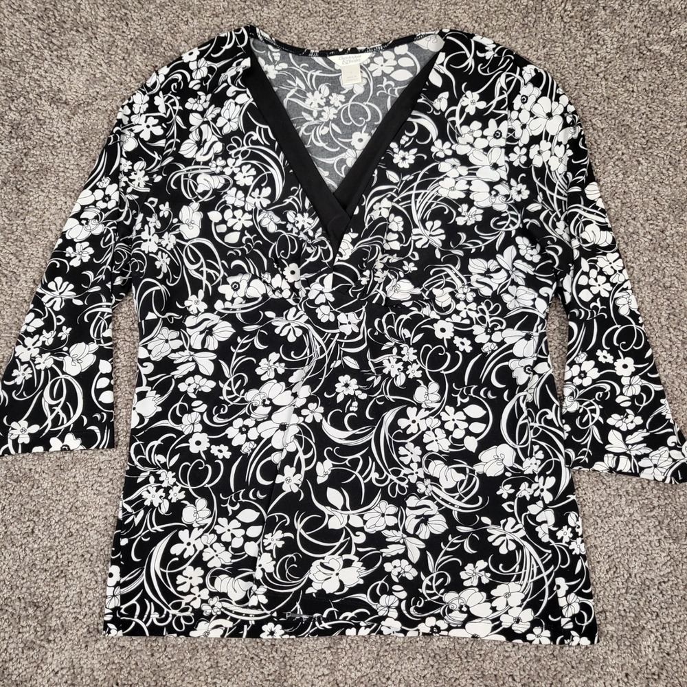 Christopher & Banks V-Neck Top Women L Black White Excellent Floral 3/4 Sleeve